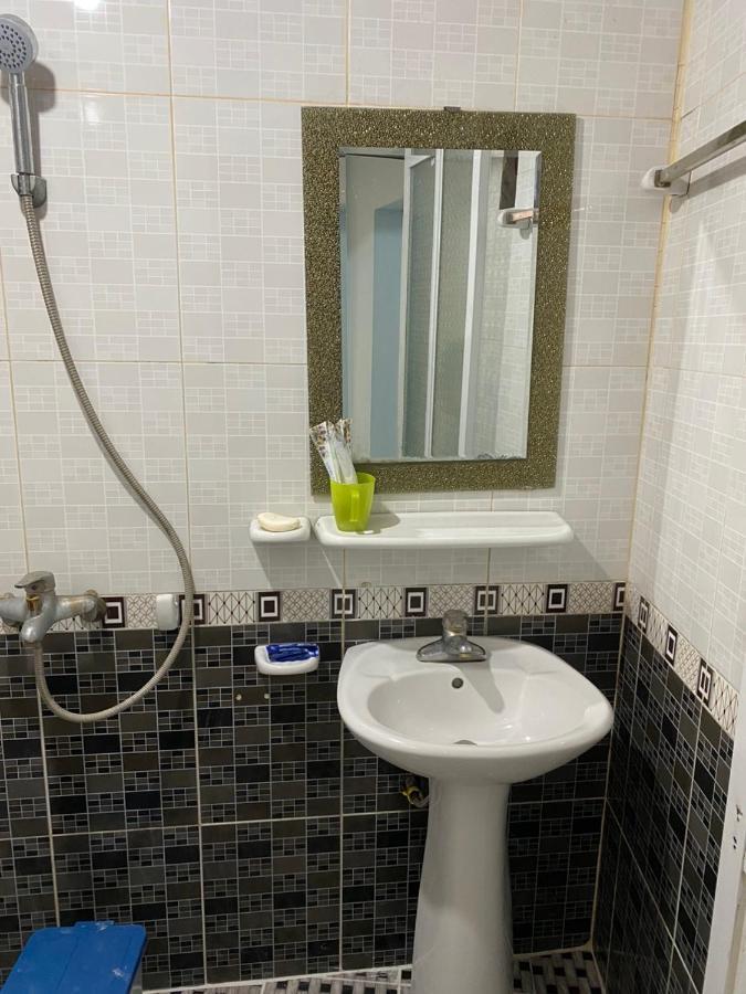 Nha Nghi Hung Thom Aparthotel Dong Khe Sau Bagian luar foto